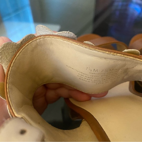 Nine West floral sandals - Picture 3 of 7